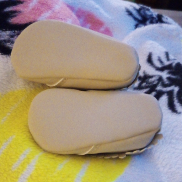 Baby moccasins - Picture 5 of 5